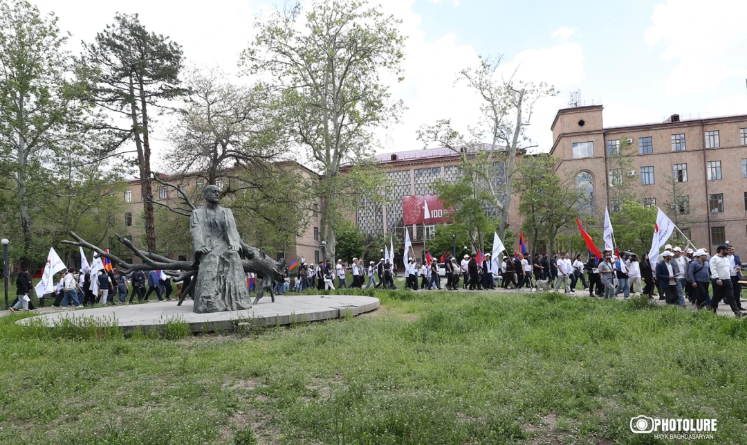 Armenia’s election campaign officially begins