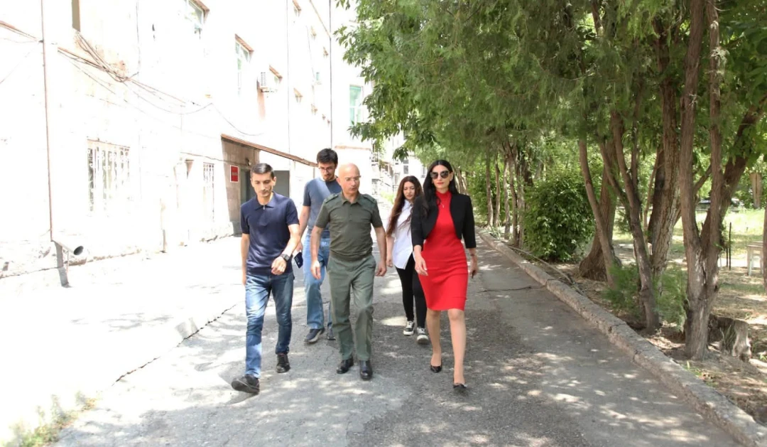 ՄԻՊ-ն այցելել է Երևանի կայազորային հոսպիտալ՝ ահազանգի հետքերով