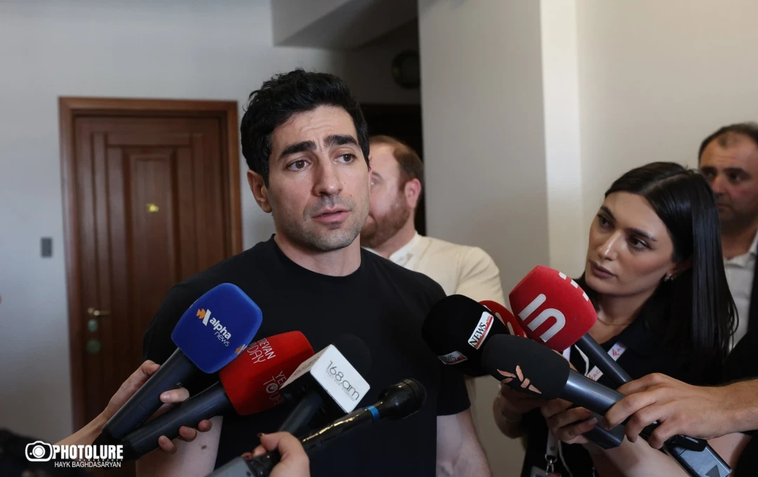 «Պիղծ դավաճանի սովորական գործելաոճն է»․ Լևոն Քոչարյանը՝ իր տան խուզարկության մասին
