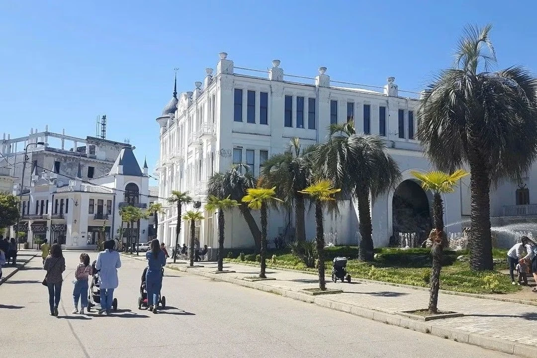 Սուխում