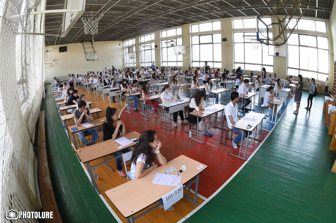 Armenia’s Government Moves Forward with Changes to Curriculum