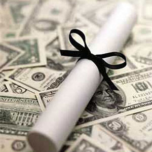 Աչքին թոզ են փչում