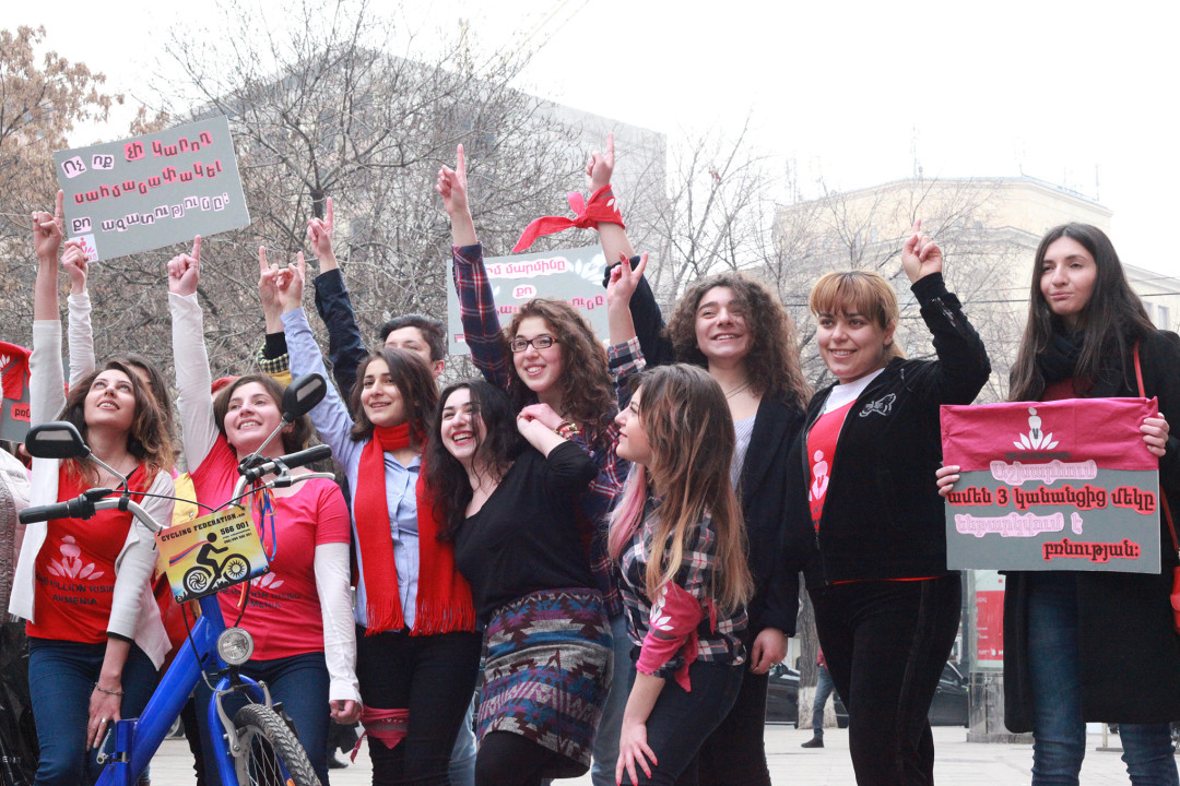 One Billion Rising: Yerevan Flash Mob Marks Global Day Against Gender-Based Violence
