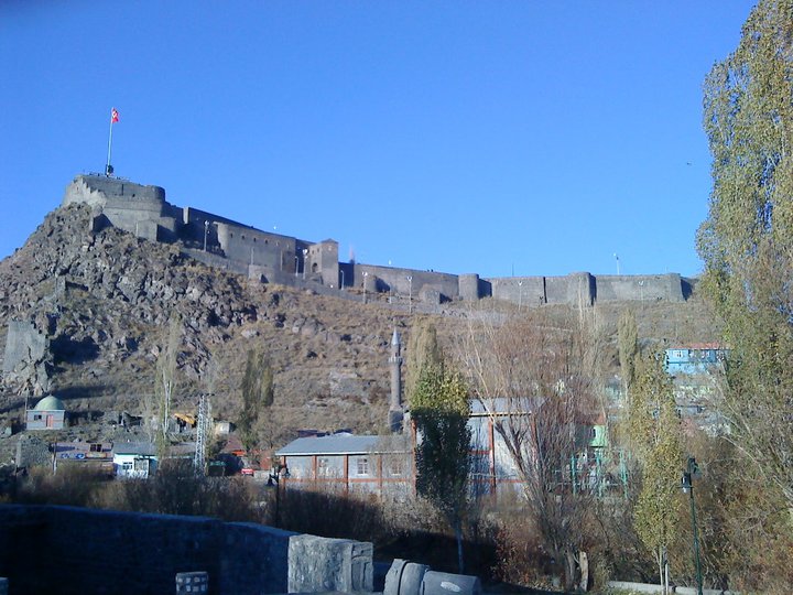 Հայաստանի մսխվող անկախությունը