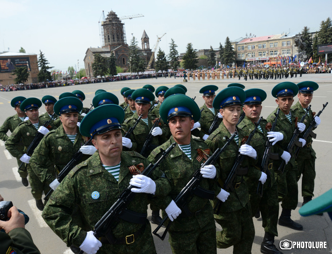 Contract Servicemen to Replace Conscripts at Gyumri’s Russian Base