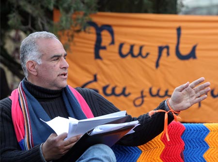 «Ժառանգությունը» հնարավոր է` լքի ԵԺԿ-ն. Ր. Հովհաննիսյան