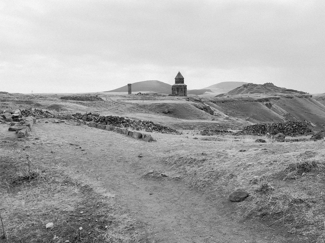 Խավարից առաջ