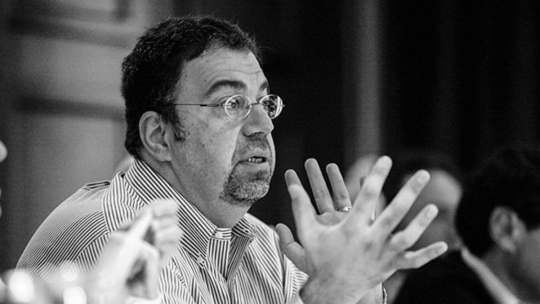 World Renowned Economist Daron Açemoglu Ready to Help Armenia’s Government