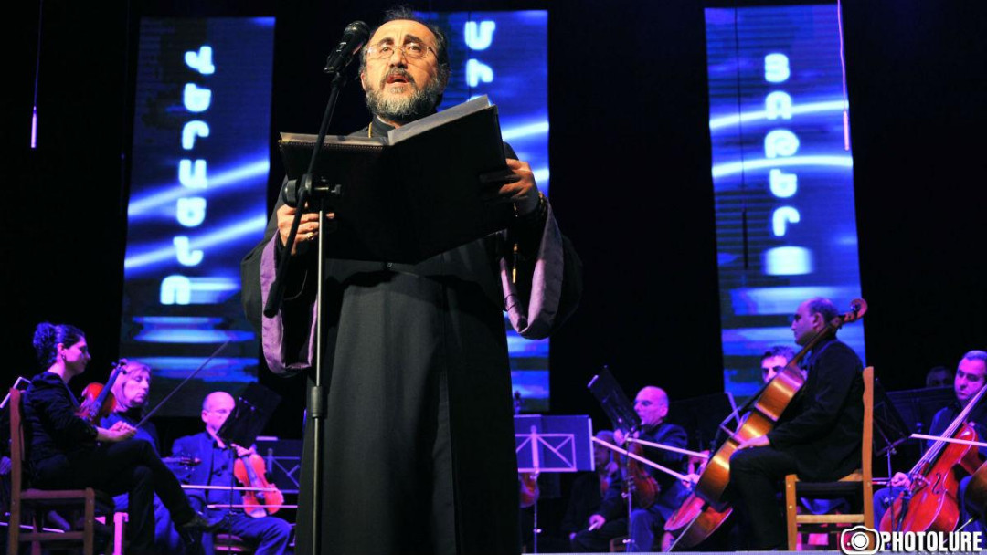 Իշխանությունը երկնքի՞ց է, թե՞ ժողովրդից