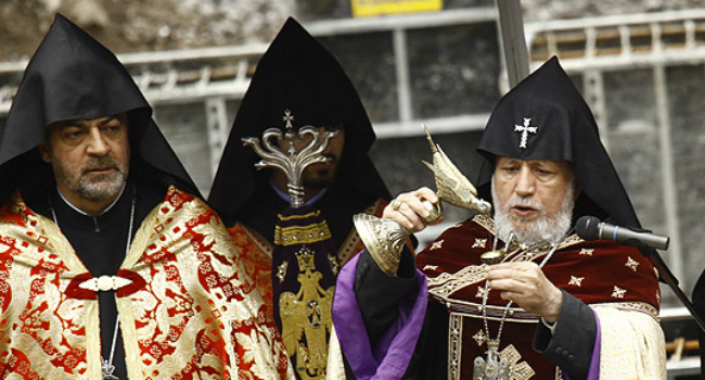 Աստծո հանրապետականացումը