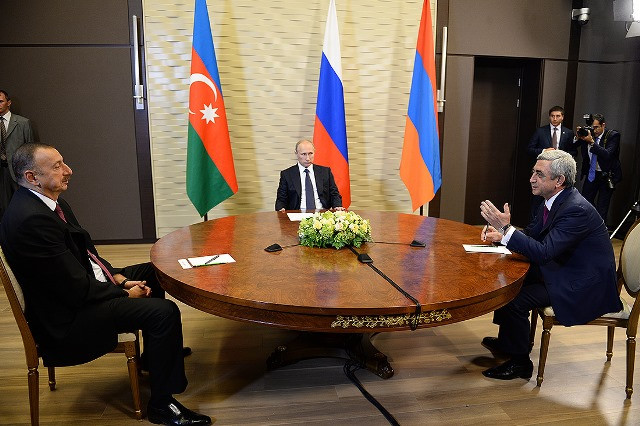 Հող չեք զիջում. իսկ ի՞նչ եք բանակցում