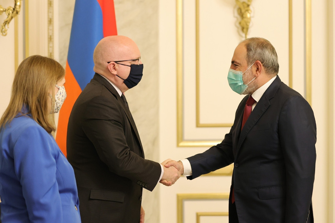Փաշինյանն ընդունել է ԱՄՆ պետքարտուղարի տեղակալի պաշտոնակատարին