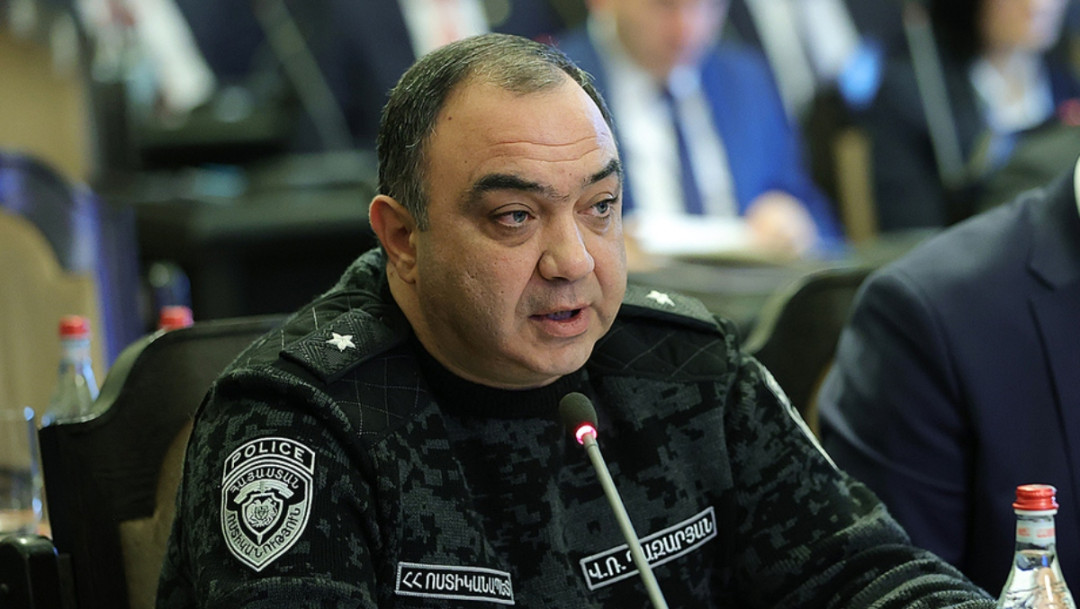 Ներքին գործերի նախարարն ազատվել է պաշտոնից