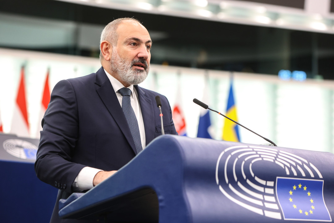 Խաղաղության պայմանագիր, ապաշրջափակում, անկլավներ․ Փաշինյանի ելույթը Եվրախորհրդարանում