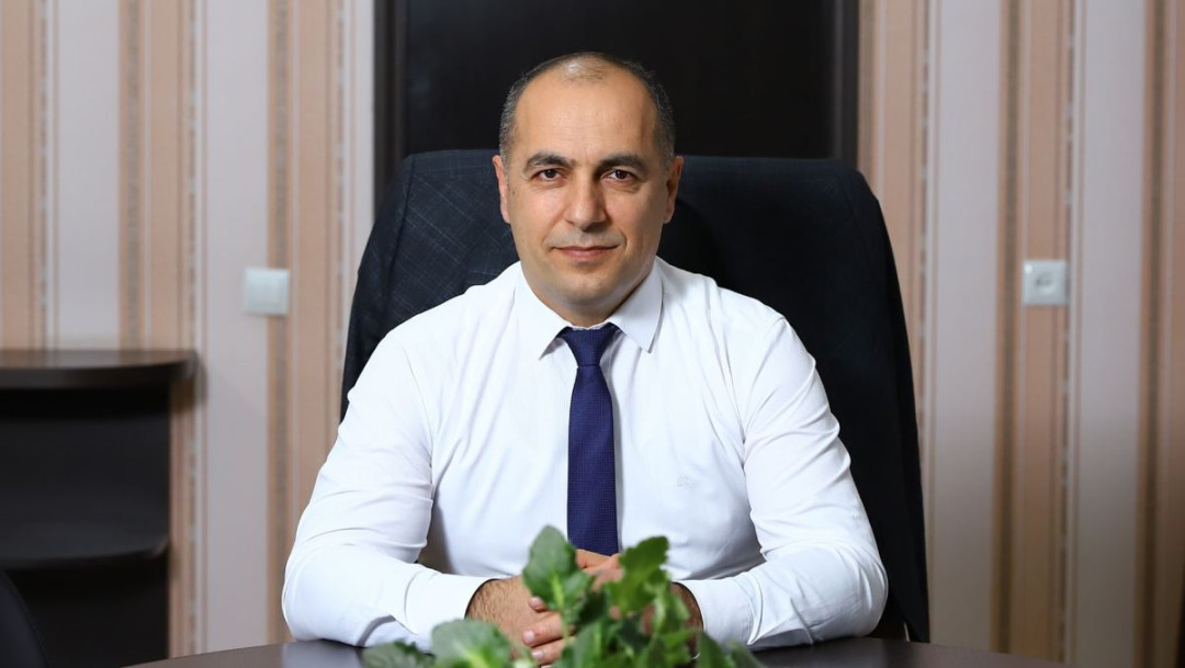 ՔՊ-ն փորձում է շանտաժներով Ալավերդու կառավարումը խլել, սա՞ է Փաշինյանի ժողովրդավարությունը․ Արկադի Թամազյան