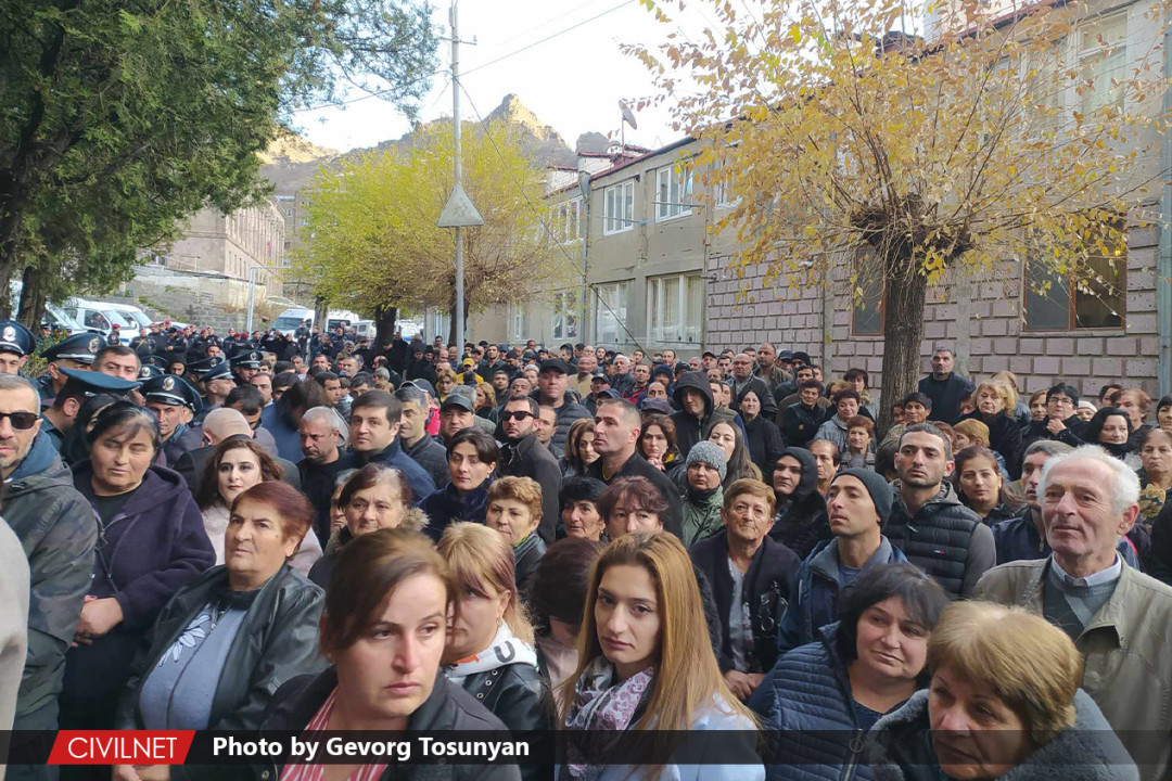 Armenian opposition mayor ousted: ‘Is this what Pashinyan’s democracy looks like?’