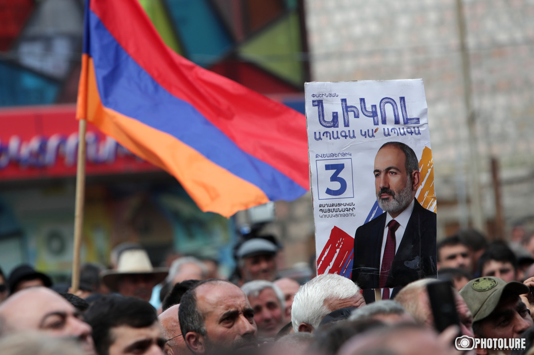 Փաշինյանն առաջարկում է, որ արտագնա աշխատողներն «իրենք իրենց համար ճանապարհներ սարքեն»
