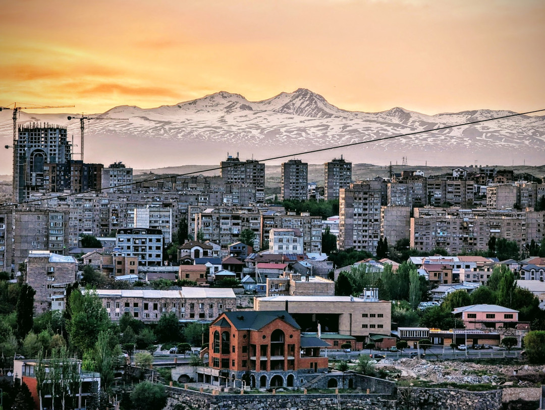 Արցախցիների բնակապահովության ծրագիր․ դրական և բացասական կողմերը