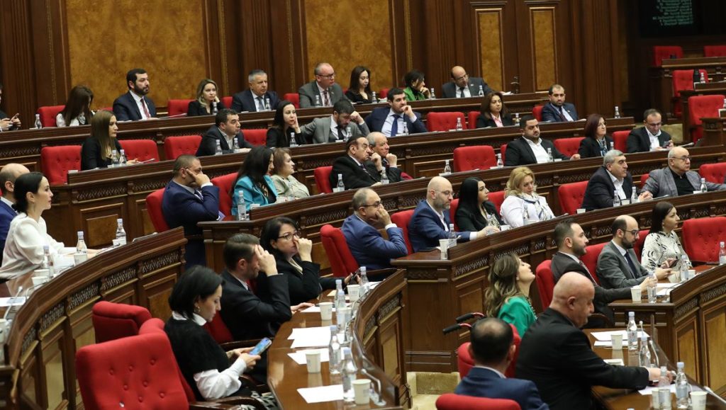 ՔՊ-ը չի մասնակցի կառավարության հրաժարականի նախագիծը քննարկող ԱԺ նիստին