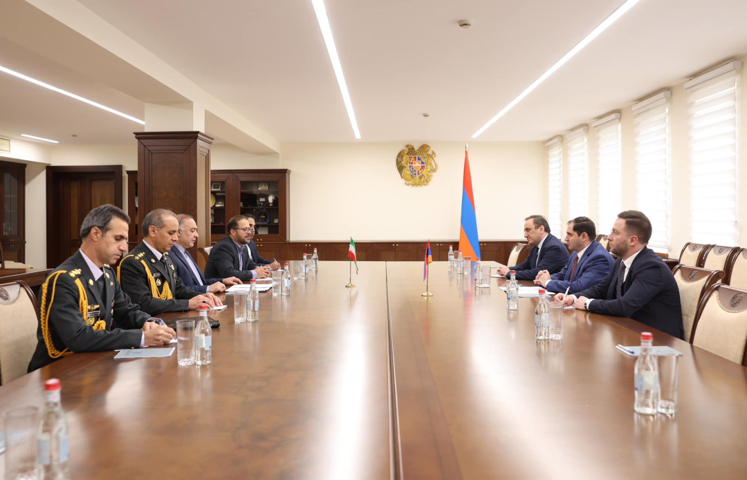 Պապիկյանն ու Իրանի դեսպանը քննարկել են պաշտպանության ոլորտում համագործակցությունը