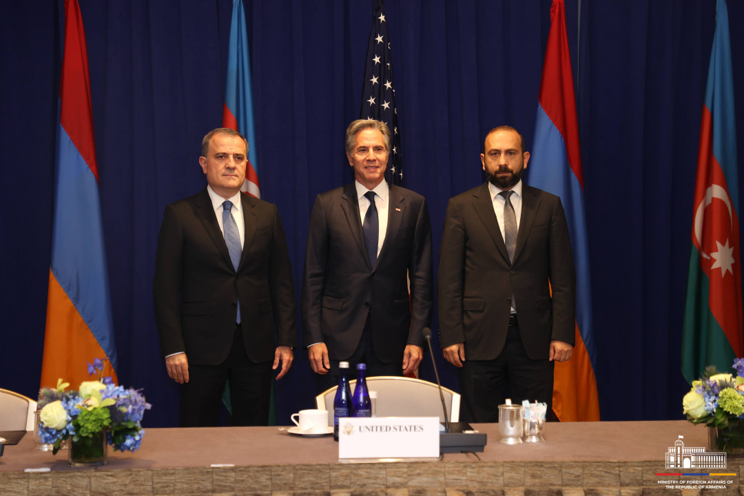 Ներդնել լրացուցիչ ջանքեր ամենասեղմ ժամկետում համաձայնագրի կնքման ուղղությամբ․ Միրզոյան-Բլինքեն-Բայրամով հանդիպման արդյունքը