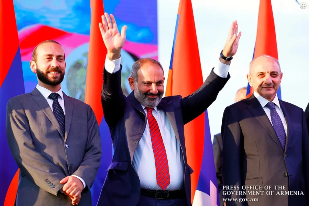 Իշխանության թեզը ԼՂ բանակցությունների մասին․ հակասություններ և փաստեր