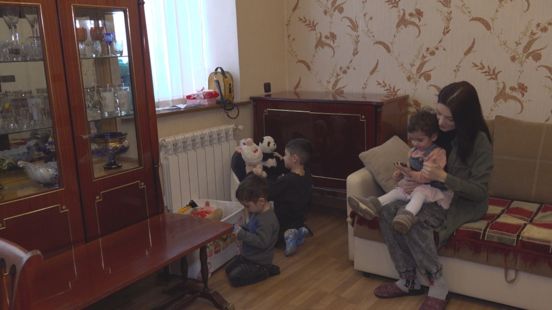 Displaced families from Artsakh face mounting challenges as aid decreases