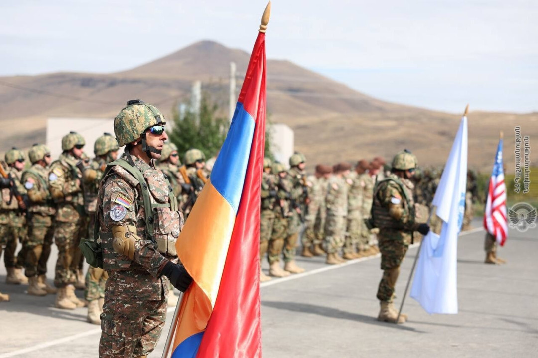 США временно перебросят военную технику из Германии в Армению