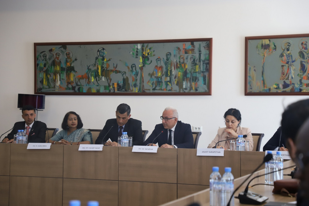 Հնդկաստանի բարձրաստիճան զինվորականների հետ անվտանգային հարցեր են քննարկվել Երևանում