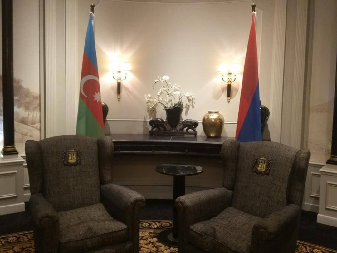 Խաղաղության դառը դեղահաբը