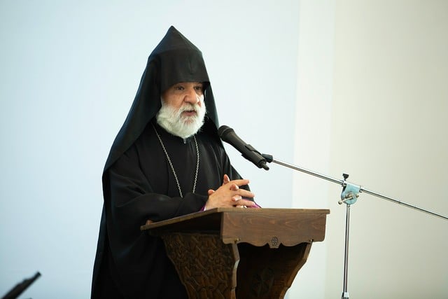 Նաթան արքեպիսկոպոս Հովհաննիսյանը հարցաքննվել է. ՔԿ