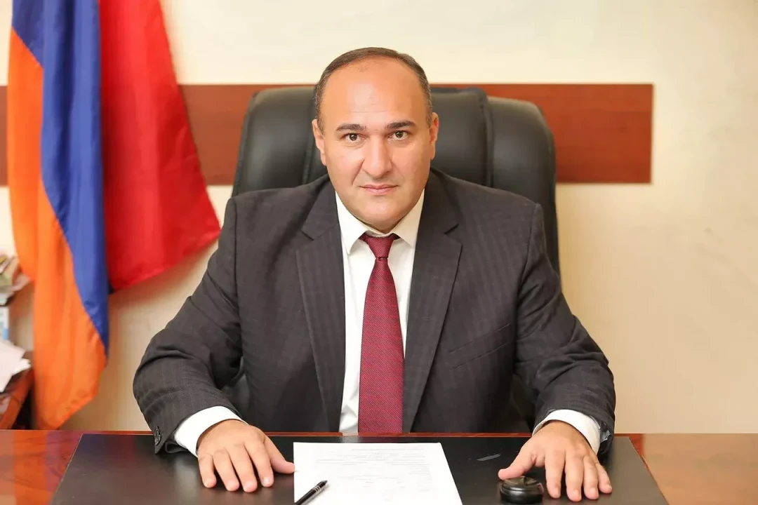 Իջևանի նախկին ղեկավարը մեղադրվում է պաշտոնեական լիազորությունները չարաշահելու մեջ