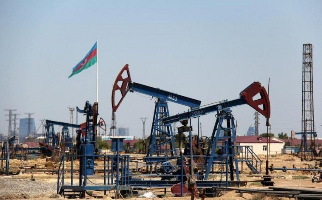 Поставки азербайджанской нефти в Израиль стали закрытой темой в информационной политике Баку