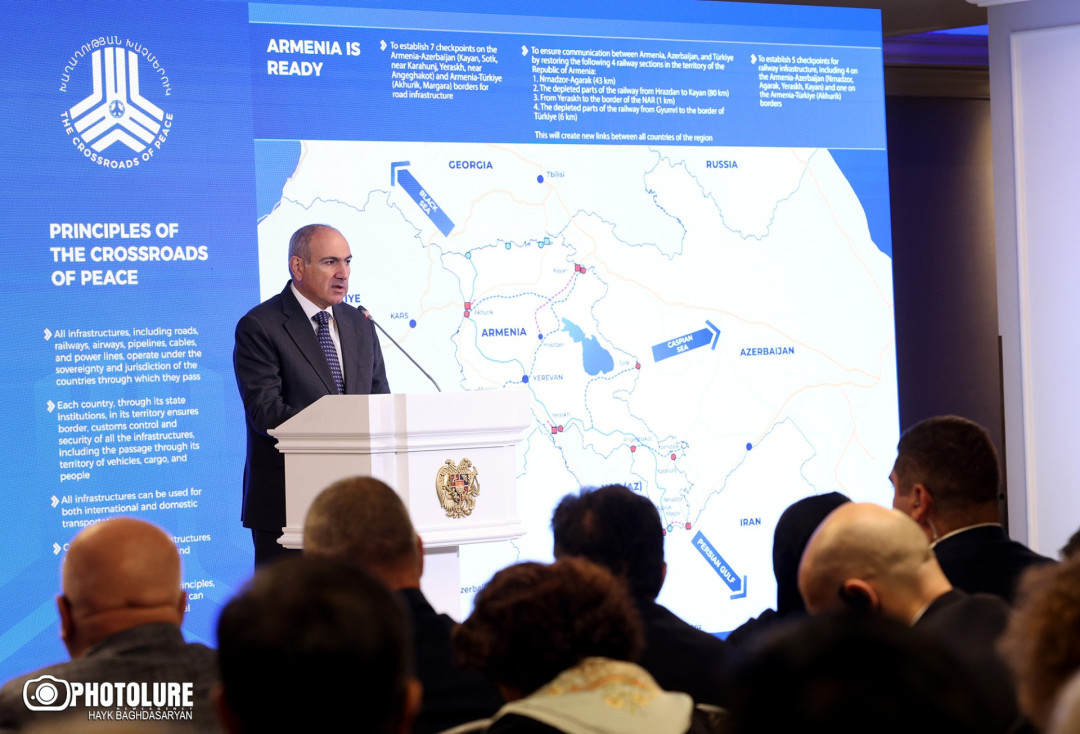 Հայաստանի և Ադրբեջանի պատմությունները բնորոշվում էին Կիրովականներով ու Կիրովաբադներով. Փաշինյանը՝ Ալիևին
