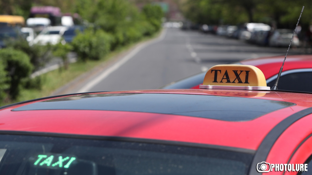 Armenia clears taxi drivers’ debts, critics warn of risky precedent