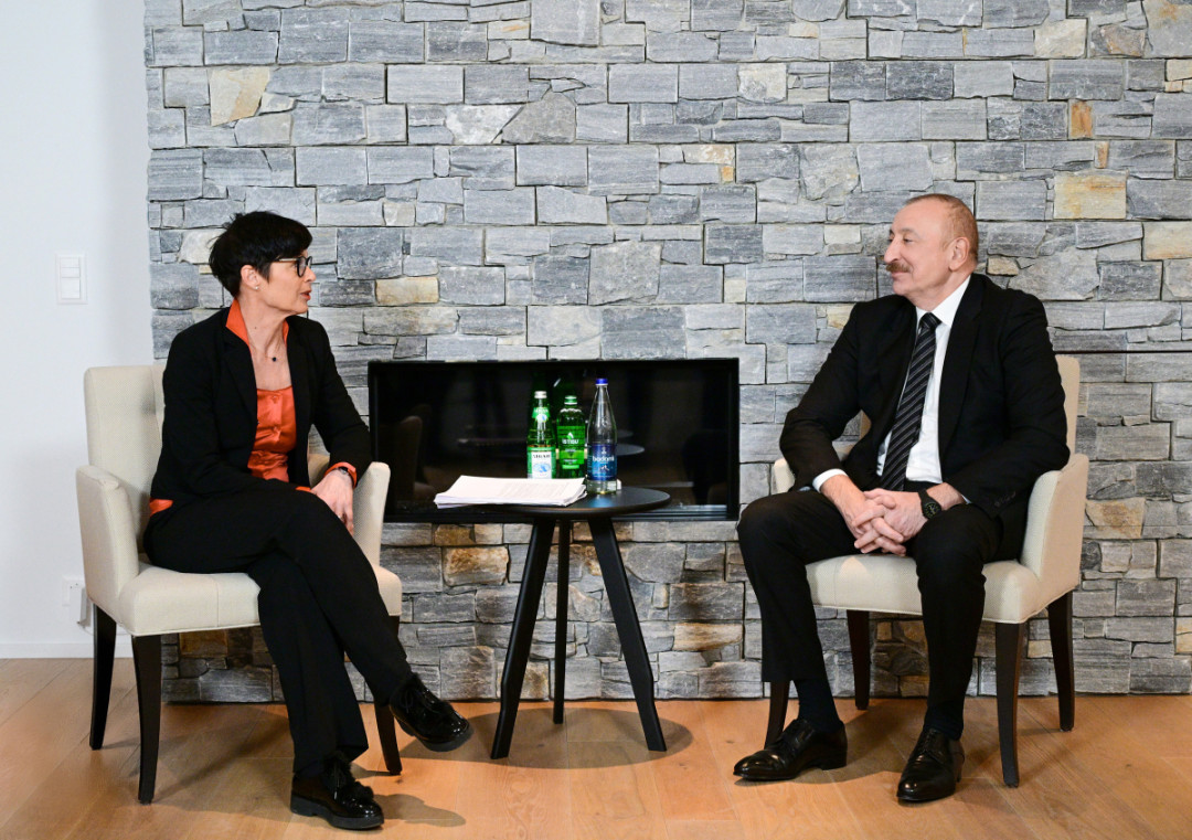ԵՄ-ն պատրաստ է աջակցել Ադրբեջանին` Նախիջևանում երկաթգծի վերականգնման գործում․ Մարթա Կոս