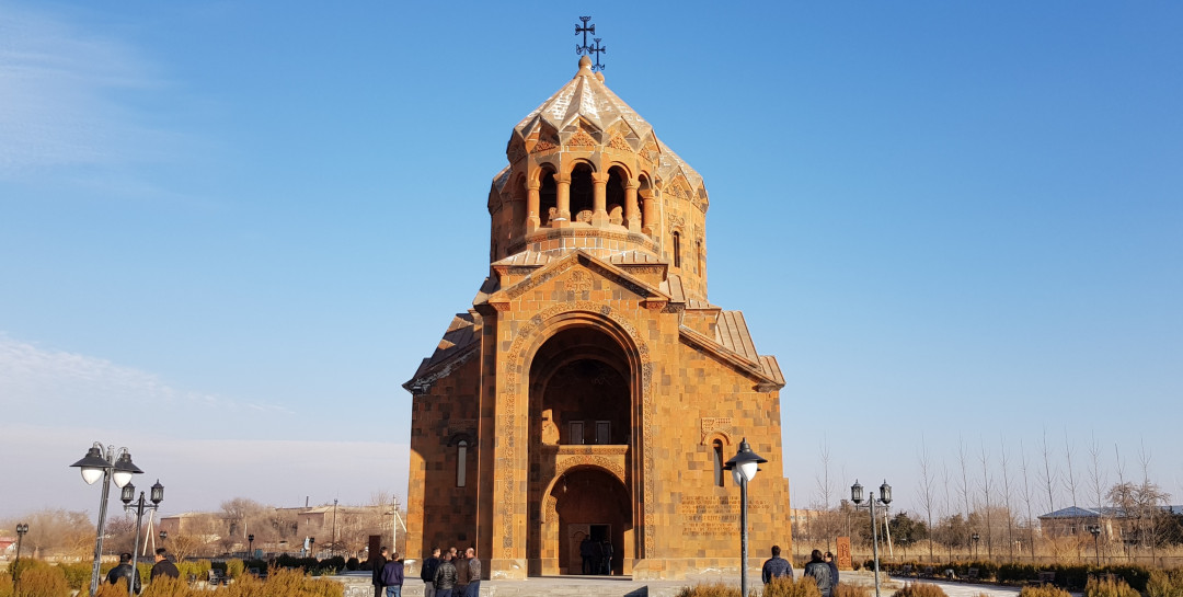 Մասյացոտնի թեմը քահանաների նկատմամբ ճնշումների և սպառնալիքների մասին է հայտնում