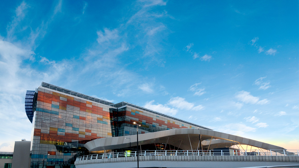 Armenia extends Zvartnots Airport concession to 2067 with $425 million investment plan