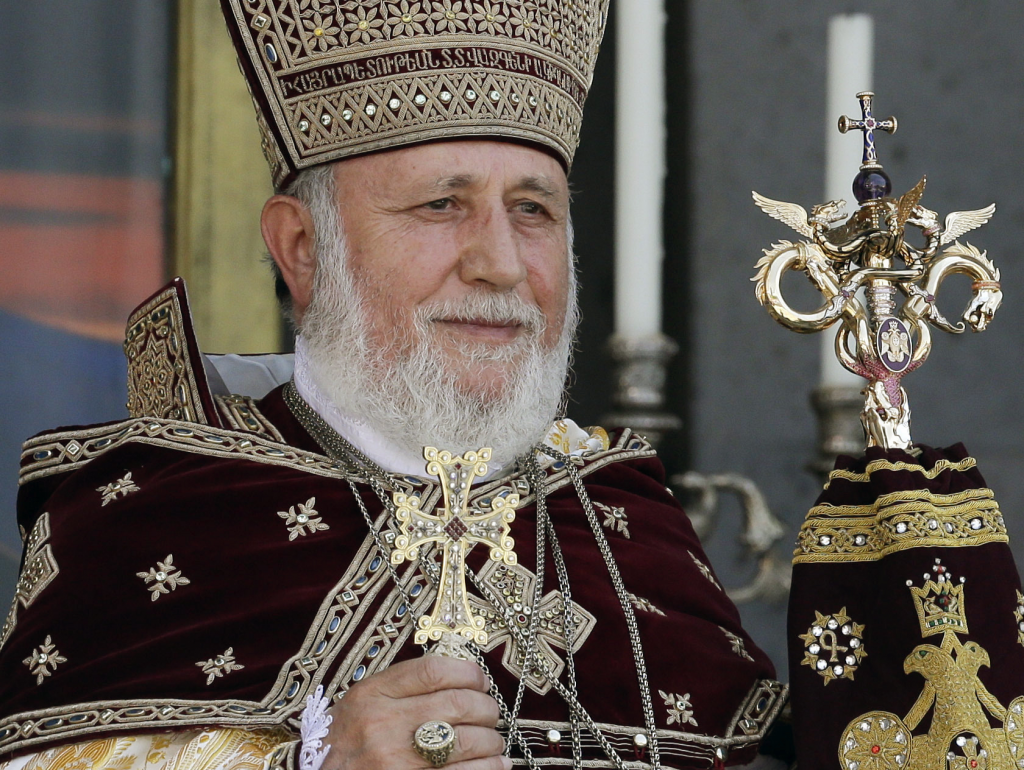 Une procédure pénale ouverte contre le Catholicos alors que le bras de fer Église-État s’intensifie