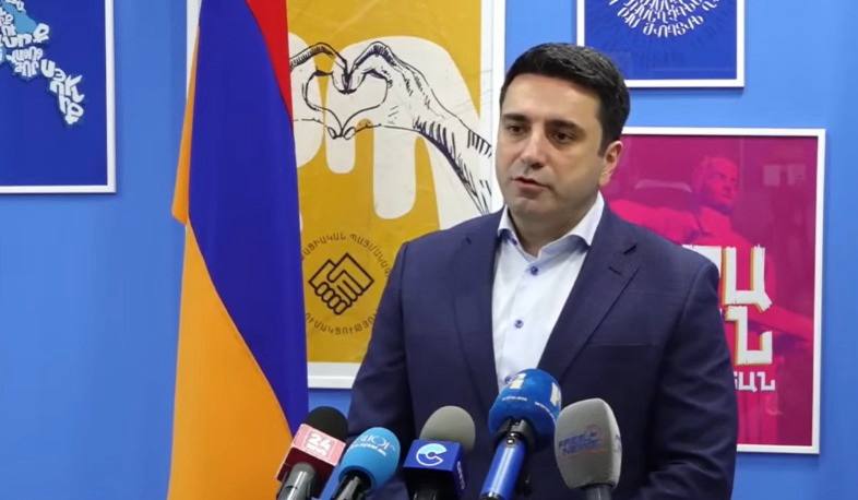 Կարապետյանը չի կարող լինել պատգամավոր կամ վարչապետ՝ այլ երկրի քաղաքացի լինելու պատճառով․ Ալեն Սիմոնյան
