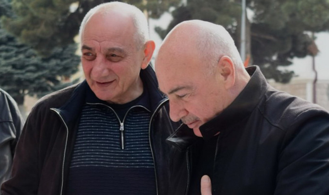 Բաքվի դատարանը Բակո Սահակյանին և Արկադի Ղուկասյանին դատապարտեց 20 տարվա ազատազրկման