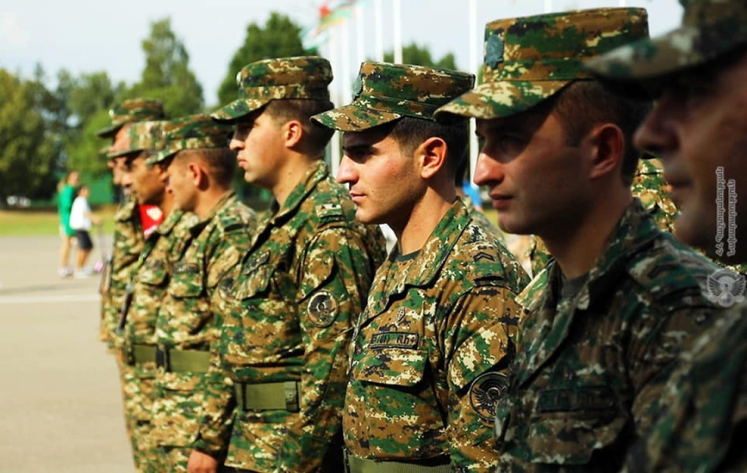 Arménie : le Parlement adopte une amnistie conditionnelle pour les insoumis au service militaire