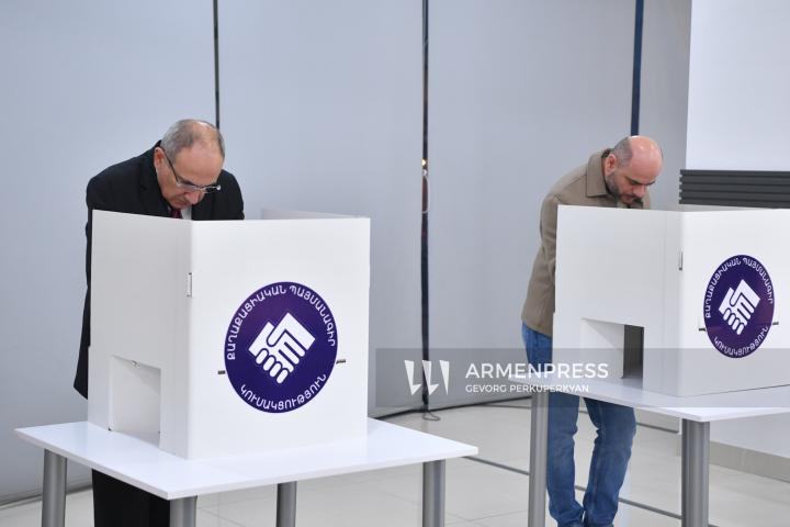 Le parti Contrat civil a choisi Nikol Pashinyan comme candidat au poste de Premier ministre
