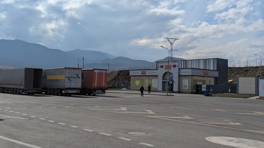 Georgia tightens oversight of Armenian cargo, Armenia’s tax chief says