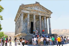 Օգոստոսին 107 հազարով նվազել են Հայաստան զբոսաշրջային այցելությունները