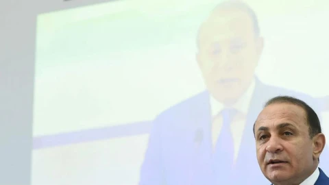Անշարժ գույքեր և 1 միլիարդ դրամը գերազանցող գումար. դատախազության պահանջը` Աբրահամյաններին
