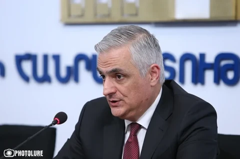Հայաստանի քաղաքացիները կորոշեն՝ ԵՄ-ին, թե ԵԱՏՄ-ին անդամակցելու հարցը․ փոխվարչապետ