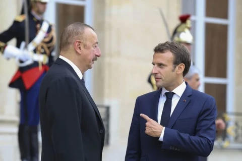 Macron s’est entretenu avec Aliev: Paix et autres questions régionales
