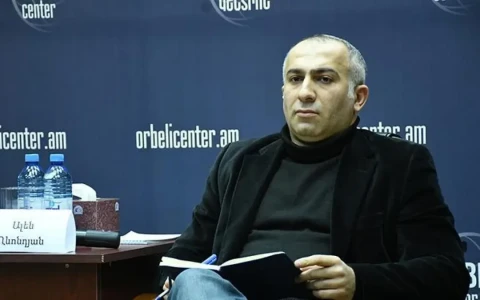 Քաղաքագետ Ալեն Ղևոնդյանը ձերբակալվել է իշխանությունը զավթելու կոչեր հնչեցնելու մեղադրանքով