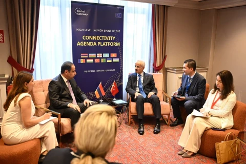 Հայաստանի և Թուրքիայի նախարարները քննարկել են տրանսպորտային կապերի վերագործարկումը